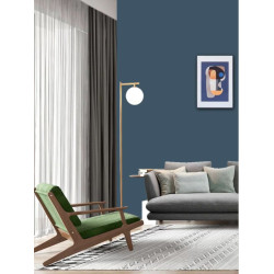 Lampadar auriu 157cm cu glob alb mat si dulie E27