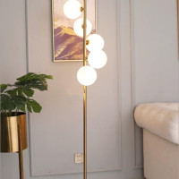 Lampadar auriu 177cm cu 5 globuri albe mate E27