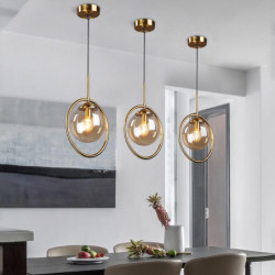 Lustra pe cablu cu glob transparent fumuriu si soclu E27 