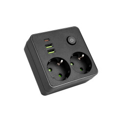 Dublu stecher – 2 prize Schuko si USB negru