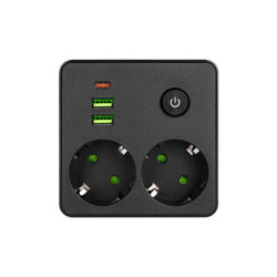 Dublu stecher – 2 prize Schuko si USB negru