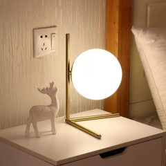 Veioza aurie eleganta din metal si sticla, 52 cm, 220V