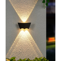 Aplica exterior 3W LED IP65 lumina calda 3000K compacta