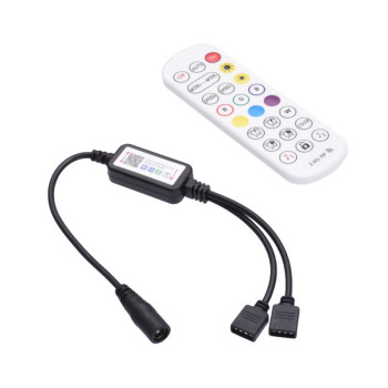 Controler RGB cu 2 iesiri, telecomanda 24 taste si Magic Smart 144W