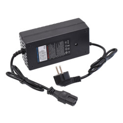 Incarcator Li-ion 67,2V 3Ah cu mufa PC inteligent