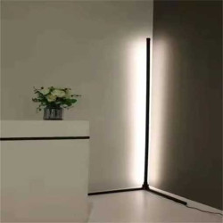 Lampadar LED RGB cu telecomanda si control muzical
